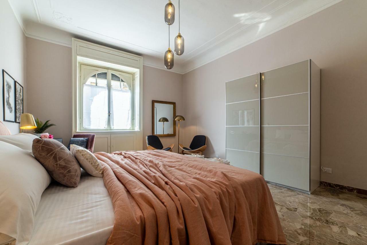 Joivy Sophisticated 3-Bed Flat With Desk Milão Exterior foto