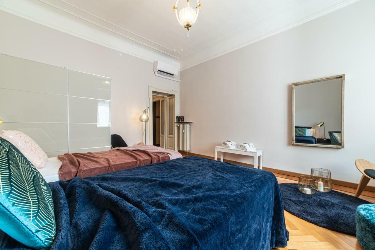 Joivy Sophisticated 3-Bed Flat With Desk Milão Exterior foto