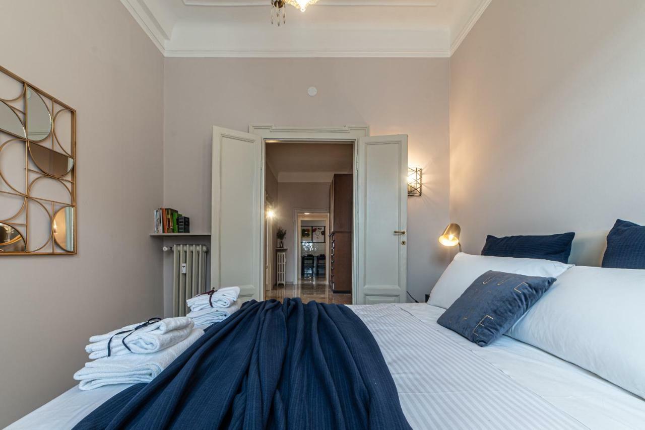 Joivy Sophisticated 3-Bed Flat With Desk Milão Exterior foto