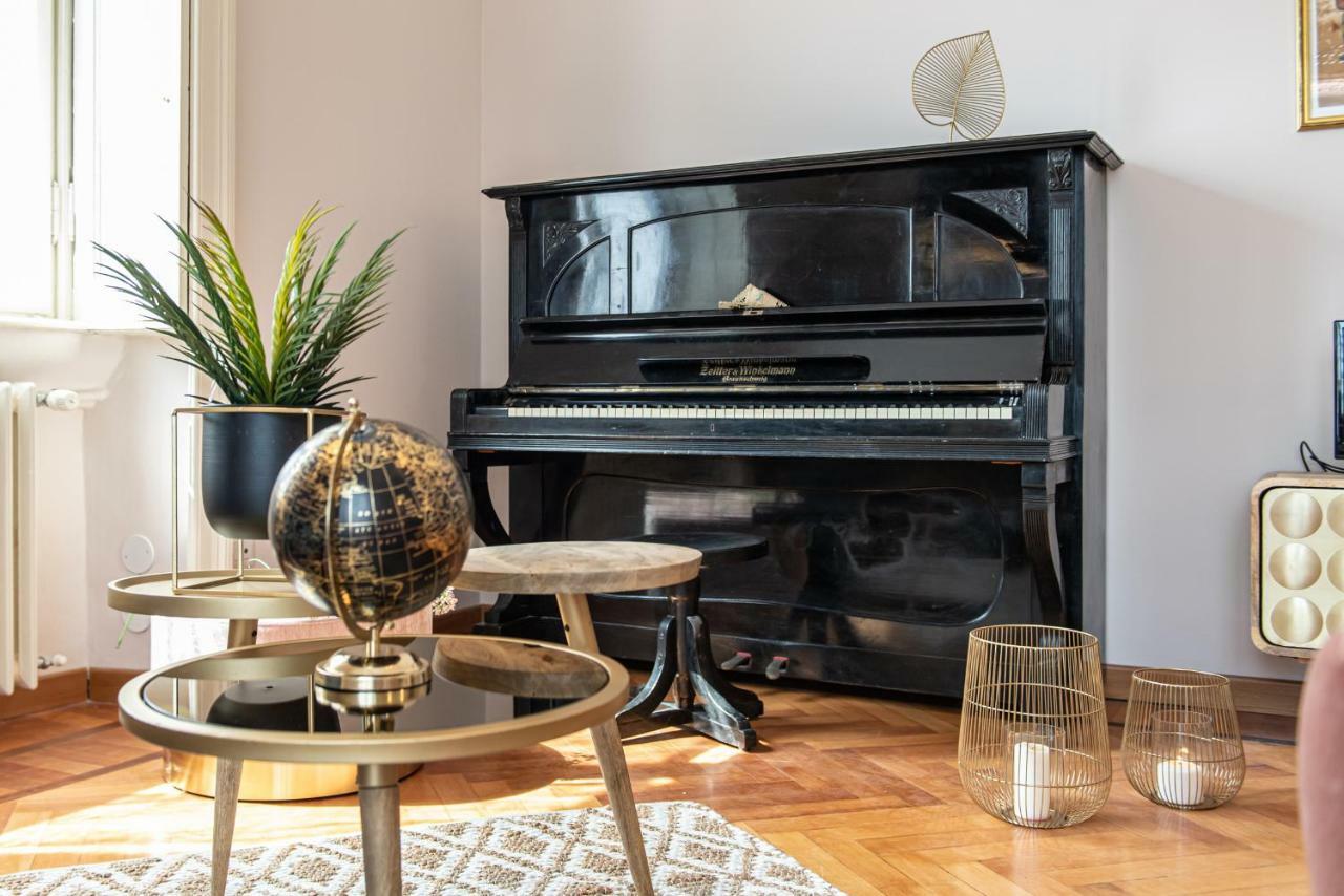 Joivy Sophisticated 3-Bed Flat With Desk Milão Exterior foto