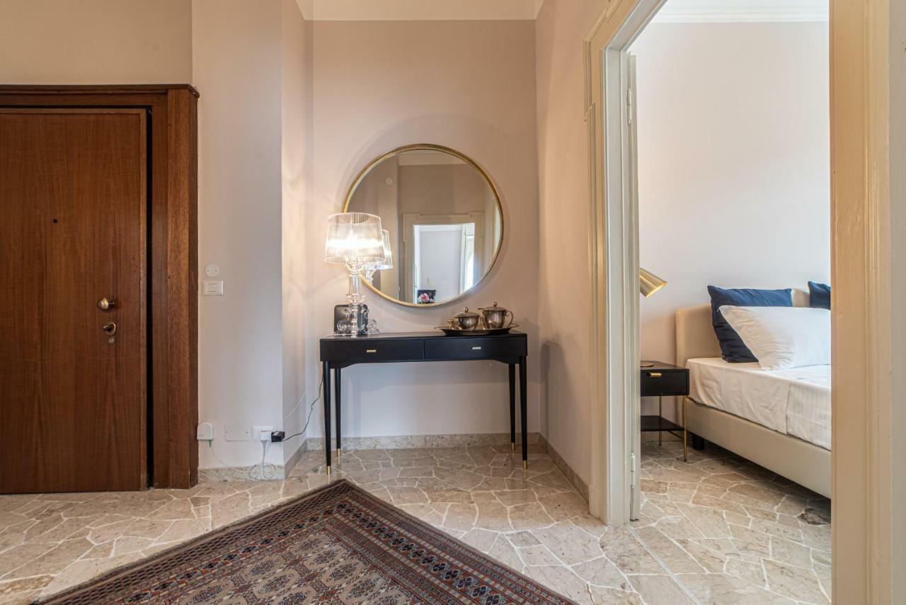 Joivy Sophisticated 3-Bed Flat With Desk Milão Exterior foto